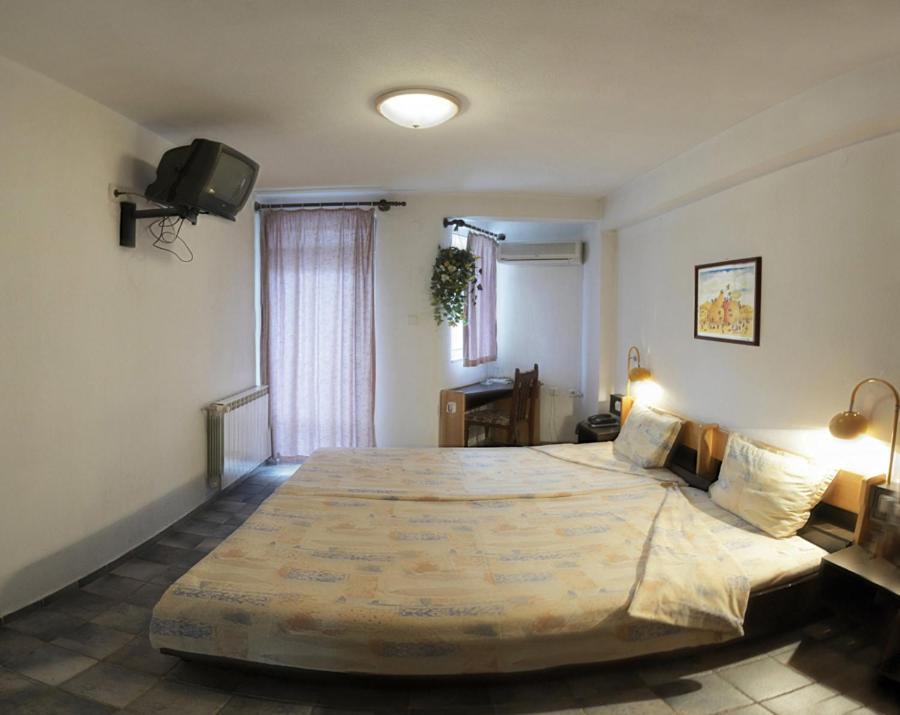 Hotel Balevurov Sandanski Kamer foto